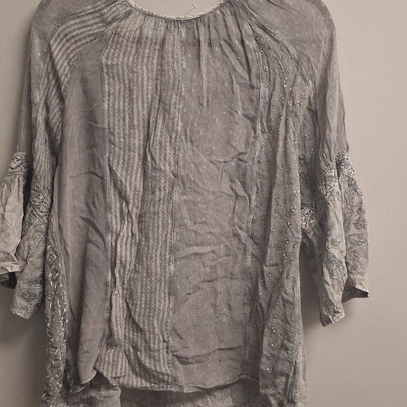 Young Threads Gray Boho Blouse - Picture 6 of 6